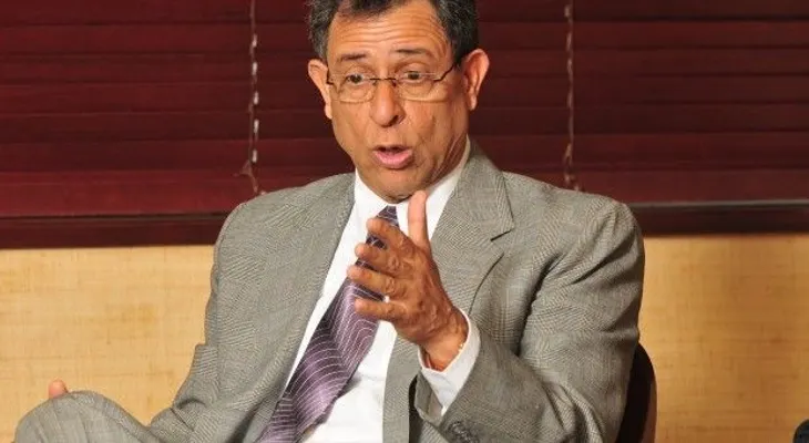 Felucho Jiménez: "Ningún alcalde puede durar más de 8 años en el puesto"