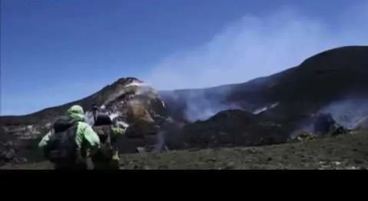 Espectaculares imágenes del Etna en erupción (VIDEO)