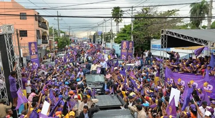 Danilo llama al PLD a no fraccionar y votar temprano