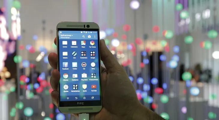 Publican lista de "smartphones" que pueden resultar perjudiciales para la salud