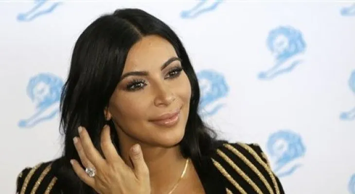 FDA emite advertencia sobre publicidad de Kim Kardashian 