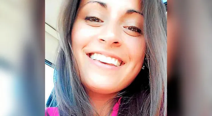 Arrestan una maestra por un lujurioso mensaje a su alumno para tuviera sexo con ella 
