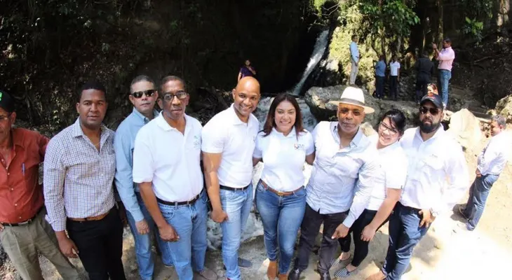Ministerio de la Juventud reforestará zona que asumirá como Bosque de la Juventud en Monseñor Nouel 
