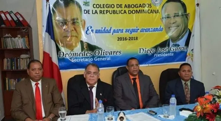 Firman alianza para las elecciones del Colegio de Abogados