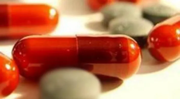 Investigan irregularidades en venta y distribución de medicamentos antirretrovirales