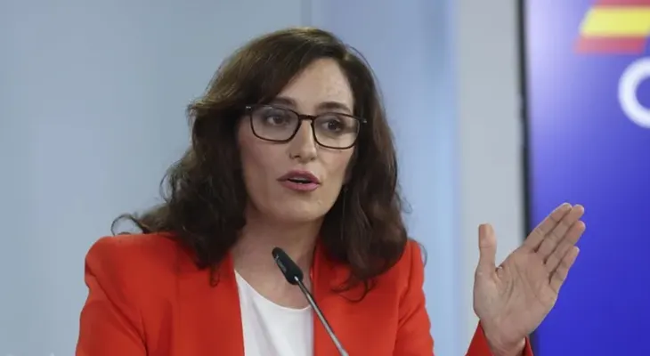 Mónica García acusa a sindicatos médicos de romper negociación
