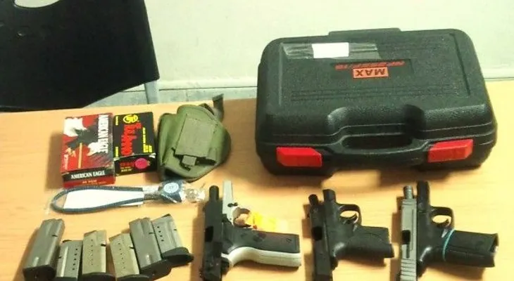 Detienen estadounidense en el AILA con armas de fuego ilegales