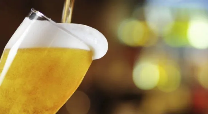 Cómo durar más en las relaciones sexuales bebiendo solo cerveza