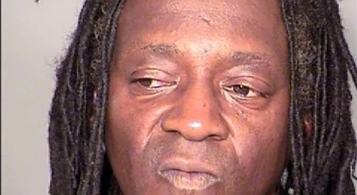 Flavor Flav es acusado por conducir intoxicado en Las Vegas