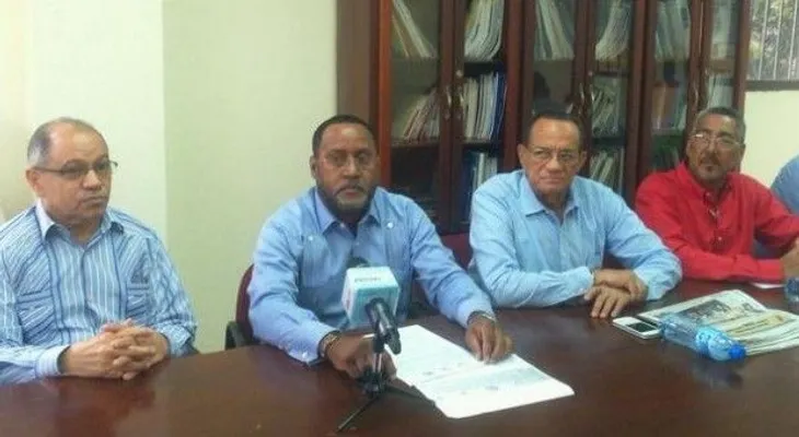 Anuncian marcha en reclamo de aumento salarial