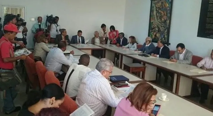 Empresarios ofrecen 10 por ciento de aumento salarial