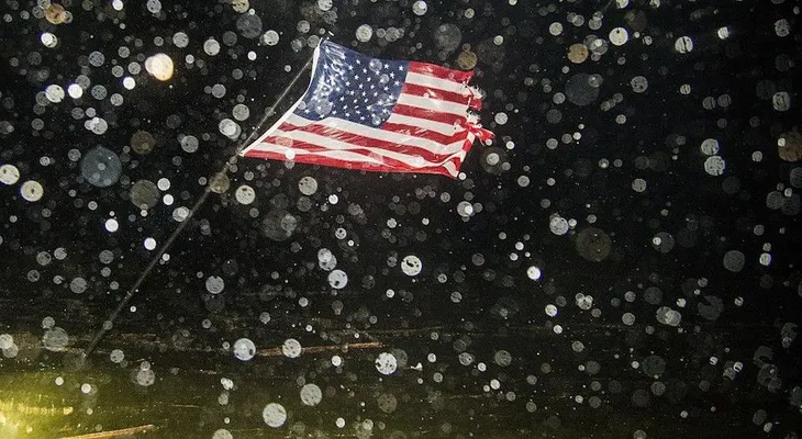 Hermine se degrada a tormenta tropical; se mantienen advertencias para Florida