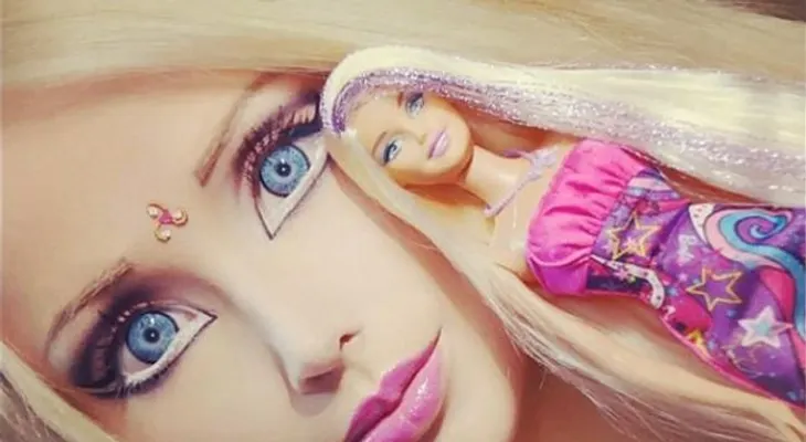 4 trucos de maquillaje para lucir más hermosa que Barbie (Video)