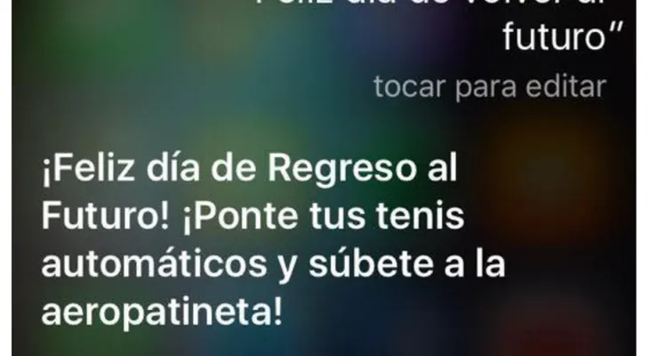 Siri también "volvió al futuro" con estas frases