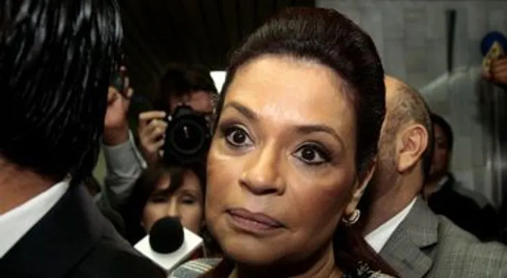 Detienen a exvicepresidenta guatemalteca, acusada de evasión fiscal