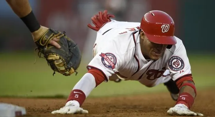 Yunel Escobar pasa de Washington a los Angelinos