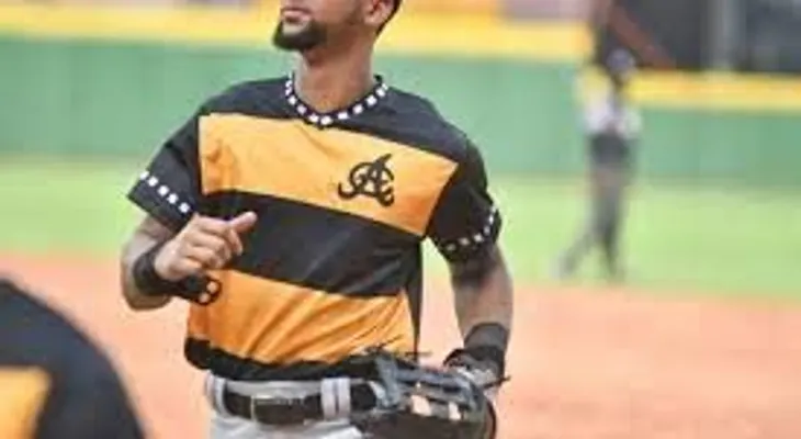 Taveras y Fernández terminan actuación con Las Aguilas