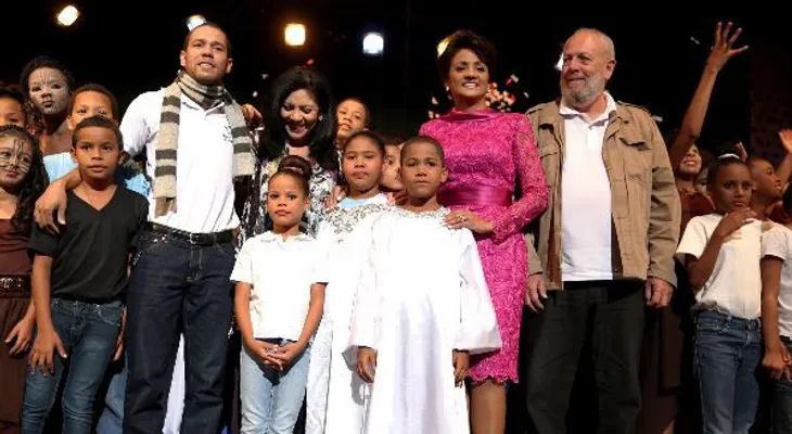 Primera Dama resalta talento de niños del programa Ángeles de la Cultura