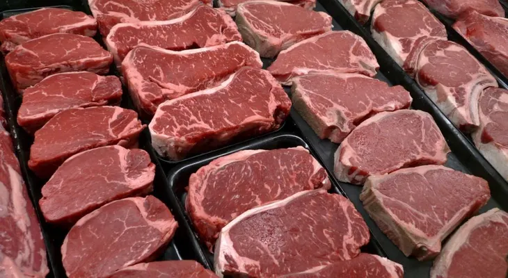 Departamento de Agricultura de EEUU retiran 6.5M libras de carne ante posible contaminación por salmonella 