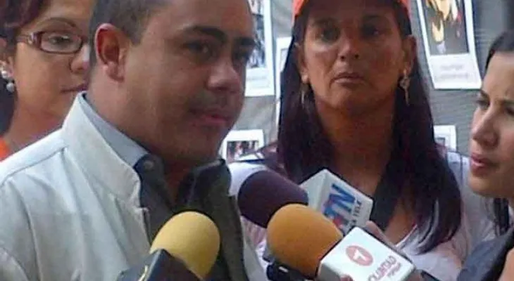 Tirso Flores: Los sanantoñeros somos presos del hambre