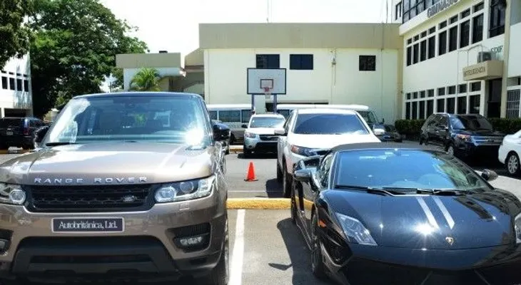 Decomisan más droga a propietario de vehículos lujosos incautados en Arroyo Hondo