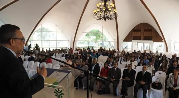 Celebran XXVIII acto incorporación servidores públicos a la Carrera Administrativa  