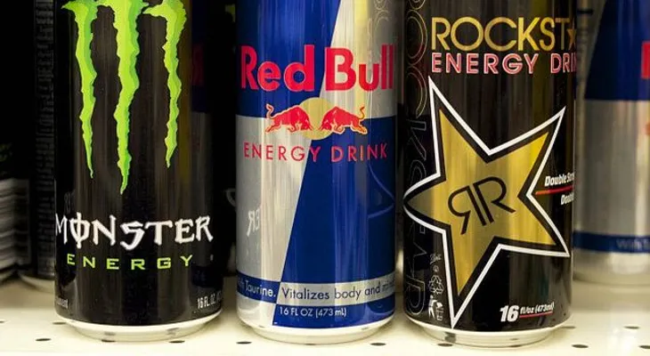 Las llamadas bebidas energéticas son el camino a la MUERTE 