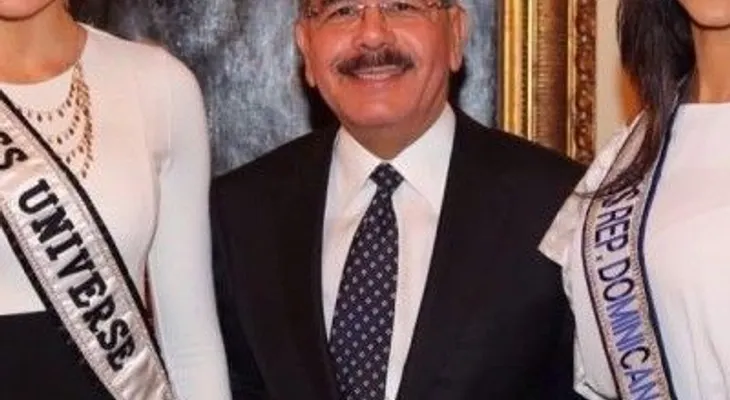 Danilo recibe en el Palacio a Miss Universo y a Miss RD 