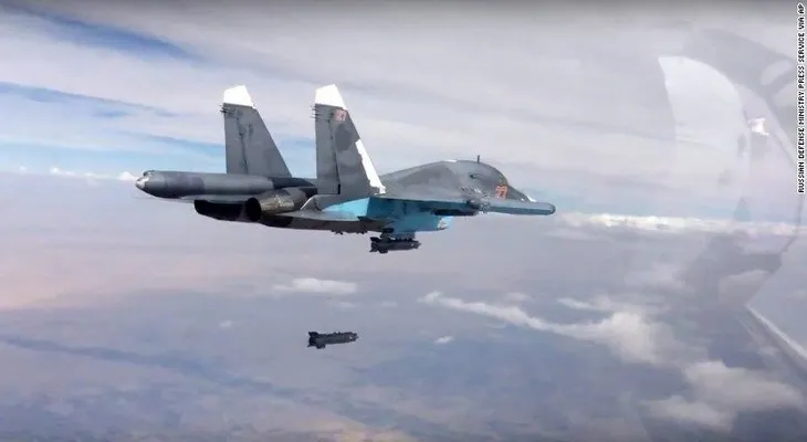 Aviones estadounidenses y rusos se encuentran sobre cielos de Siria