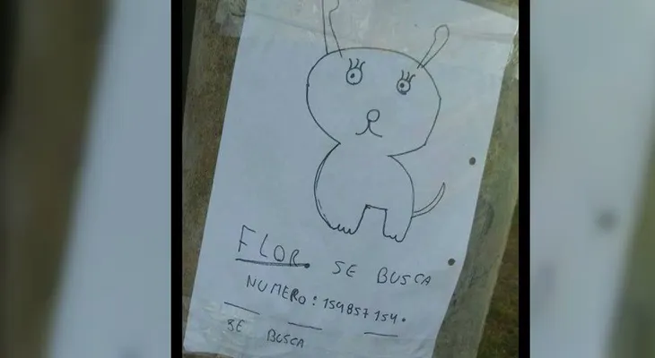 Dos niños perdieron a su perrita, y como no tenían fotos la dibujaron