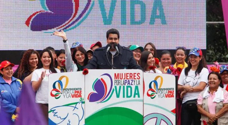 Maduro convoca a conferencia de paz