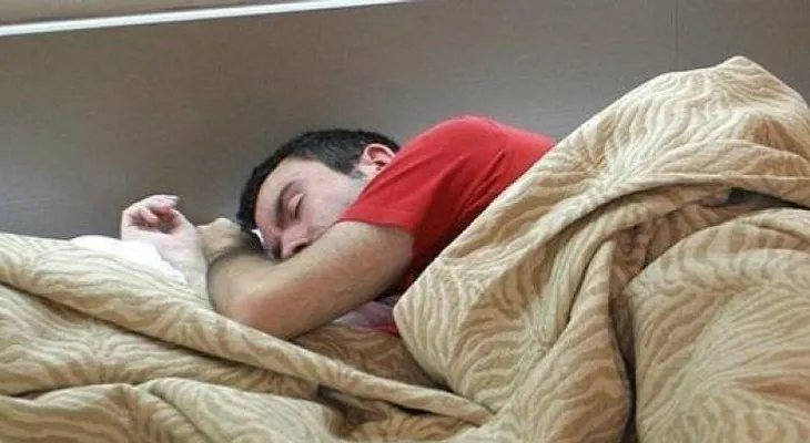 Varones con falta o exceso de sueño tienen mayor riesgo de diabetes