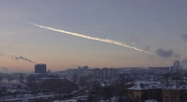 Advierten de la caída de un asteroide gigante a la Tierra