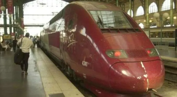 Reportan tiroteo en un tren en Francia