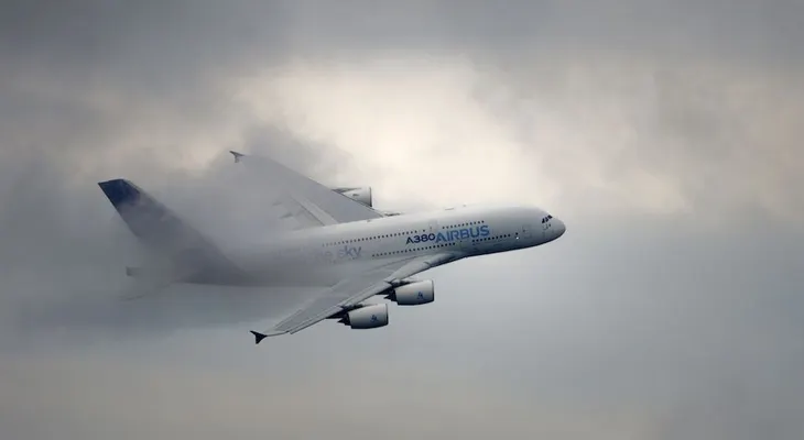 Una bocanada de aire fresco para el Airbus 380 lo salva de la extinción