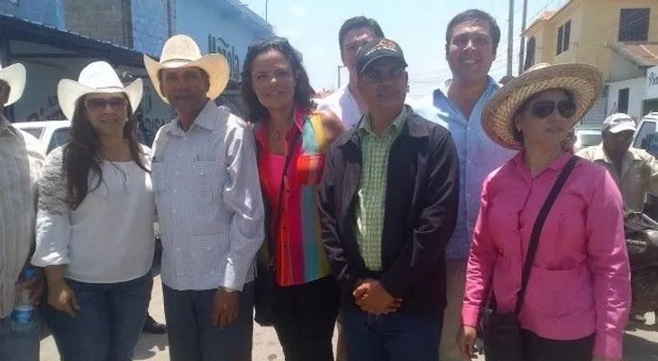 32 legisladores del país y el extranjero visitan la frontera