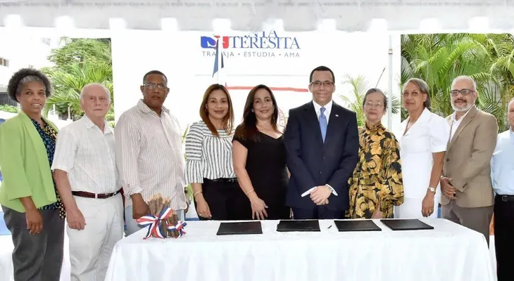  Educación incorporará otros 15 colegios cristianos al sector público, con la Tanda Extendida