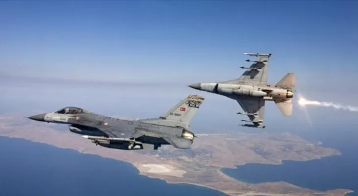 Aviones turcos atacan posiciones de la guerrilla kurda en Irak