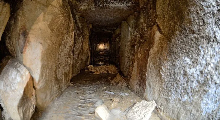 Descubren un sistema de canales bajo la zona arqueológica de Palenque