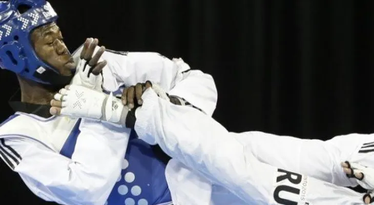 El dominicano Luisito Pie va a semifinales en categoría de menos de 58 kilos