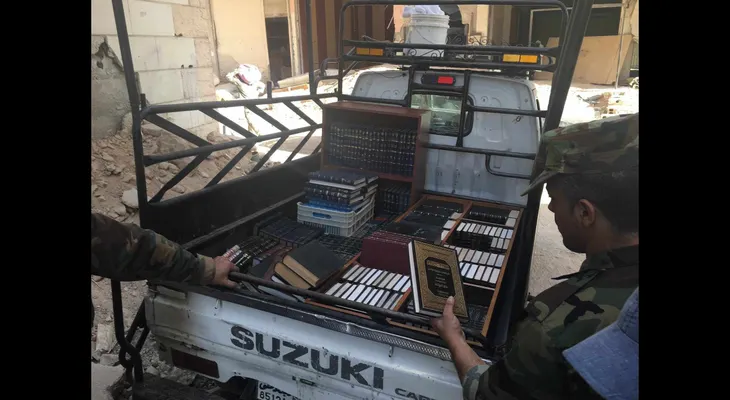 La biblioteca subterránea en Siria que le dio esperanza a un pueblo golpeado por la guerra