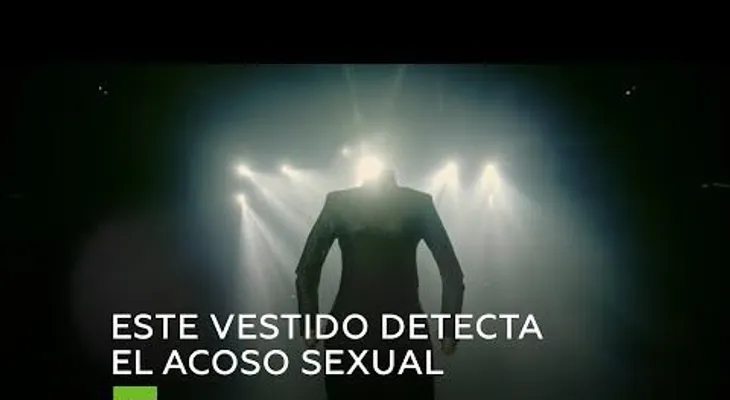 Un vestido "inteligente" que detecta el acoso sexual