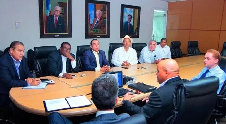 JCE informa sobre avances de licitación equipos