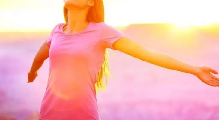 Adoptar una buena alimentación beneficia el control de la Psoriasis