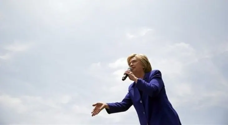 Hillary Clinton obtiene los delegados para ganar nominación