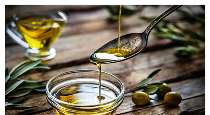 Aceite de oliva, el "oro verde" de la salud