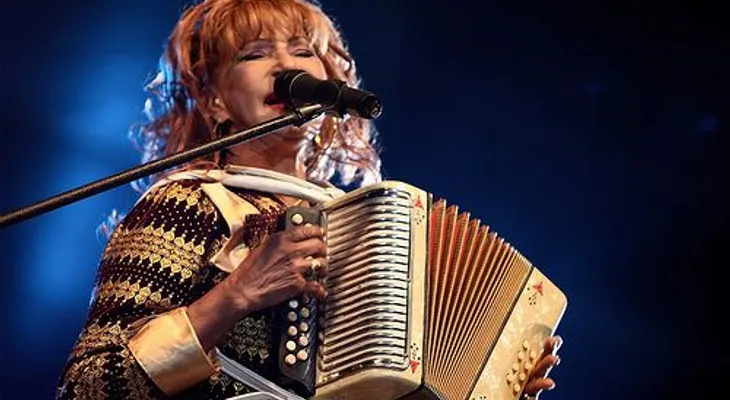 Fefita La Grande gana el Gran Soberano 2016 