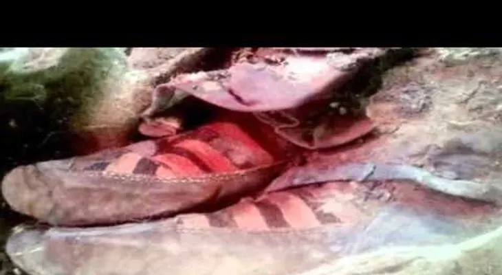 Impactante hallazgo: Momia de 1500 años con calzado moderno (VIDEO)