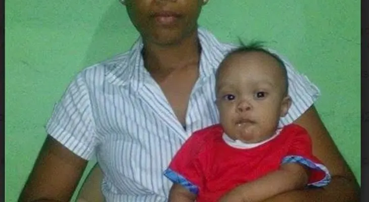 Madre clama por ayuda para operar su bebe de 7 meses