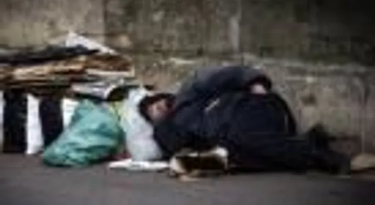 En Italia, juez absuelve a un mendigo que robó comida